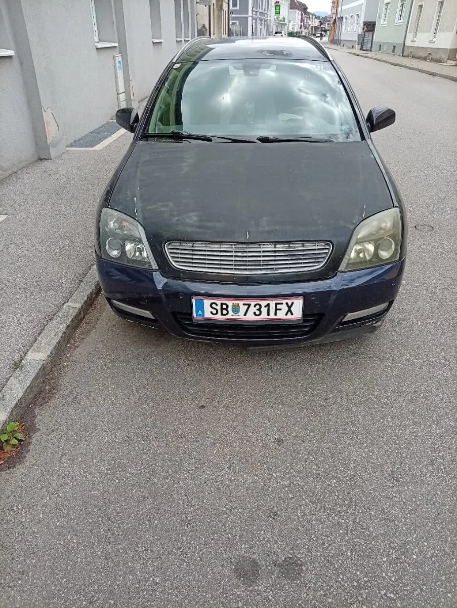 Opel Vectra 2004 – € 900, 435 000 km – Bild 1 von 7