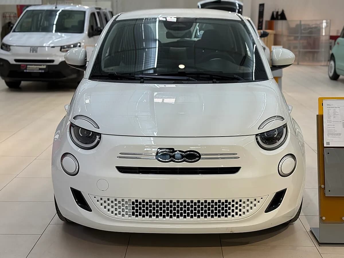 Fiat 500 – € 22.590, 0 km – Bild 1 von 7