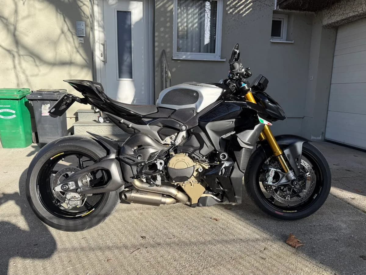 Ducati Streetfighter