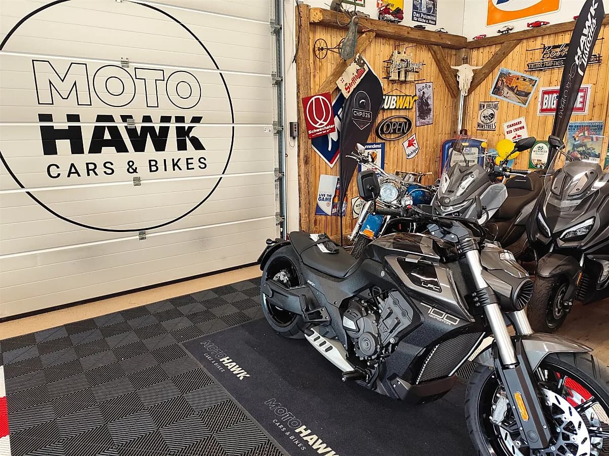 Benda LFC – € 14.499, 0 km – Bild 1 von 7