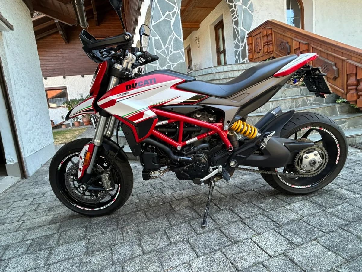 Ducati Hypermotard