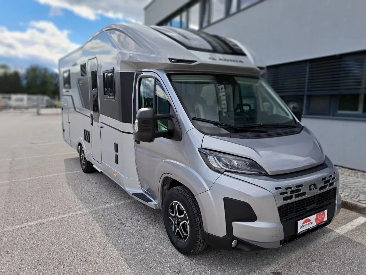 Adria Coral 670 DL 60 Years – € 111.213, 0 km – Bild 1 von 28