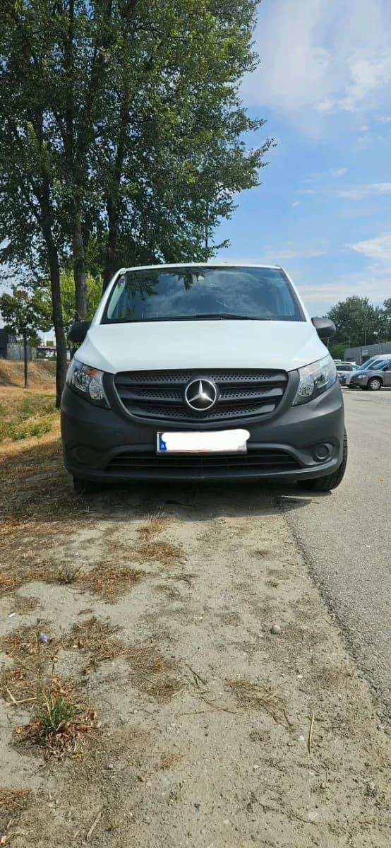 Mercedes-Benz Vito 2021 – € 13.500, 139 000 km – Bild 1 von 25