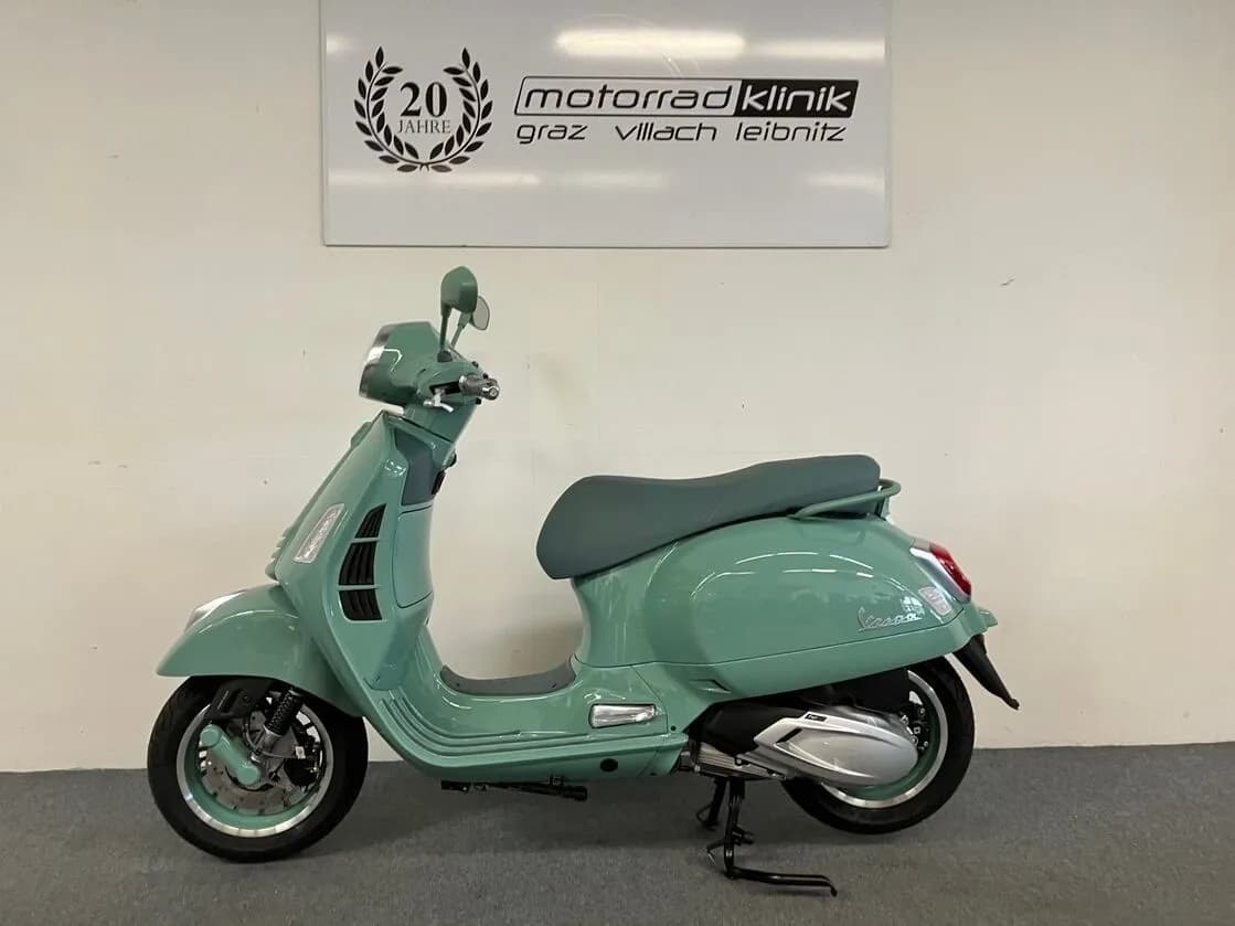 Vespa GTS – € 8.699, 0 km – Bild 1 von 17