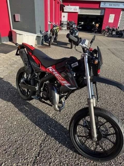 Rieju MRT – € 3.799, 0 km – Bild 1 von 8
