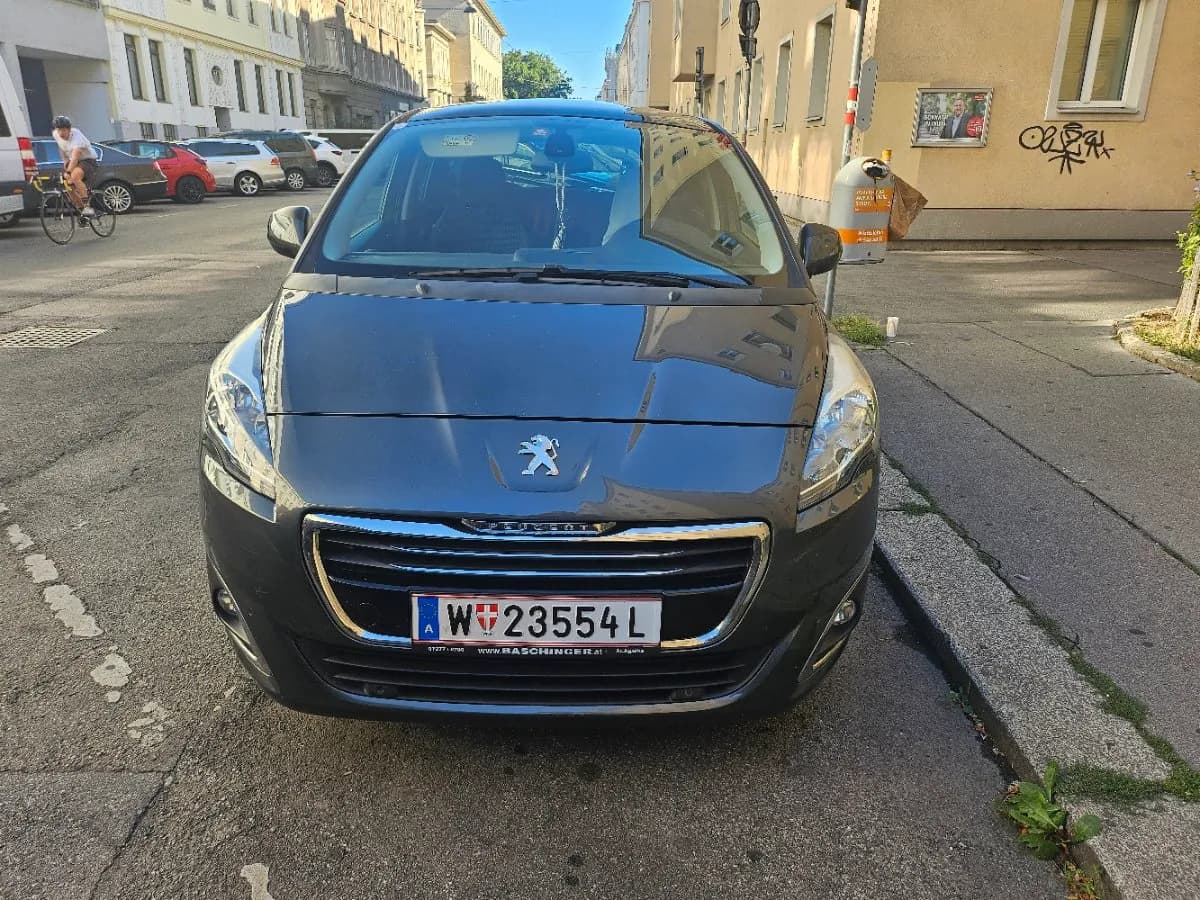 Peugeot 5008 2015 – € 5.980, 220 000 km – Bild 1 von 11