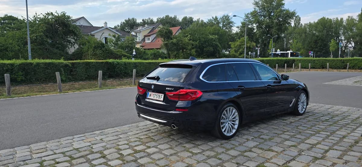 BMW 5er-Reihe 2020 – € 27.000, 110 000 km – Bild 1 von 10