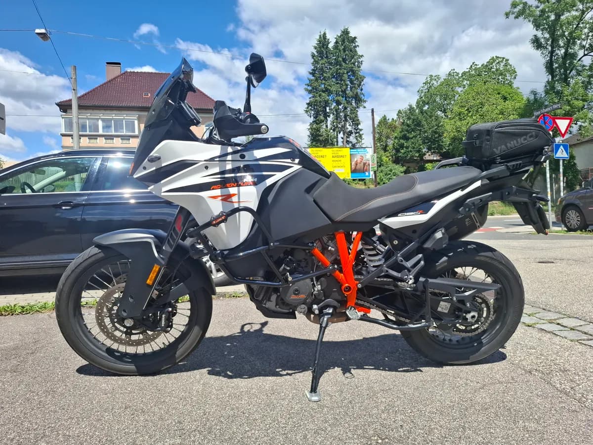 KTM Adventure
