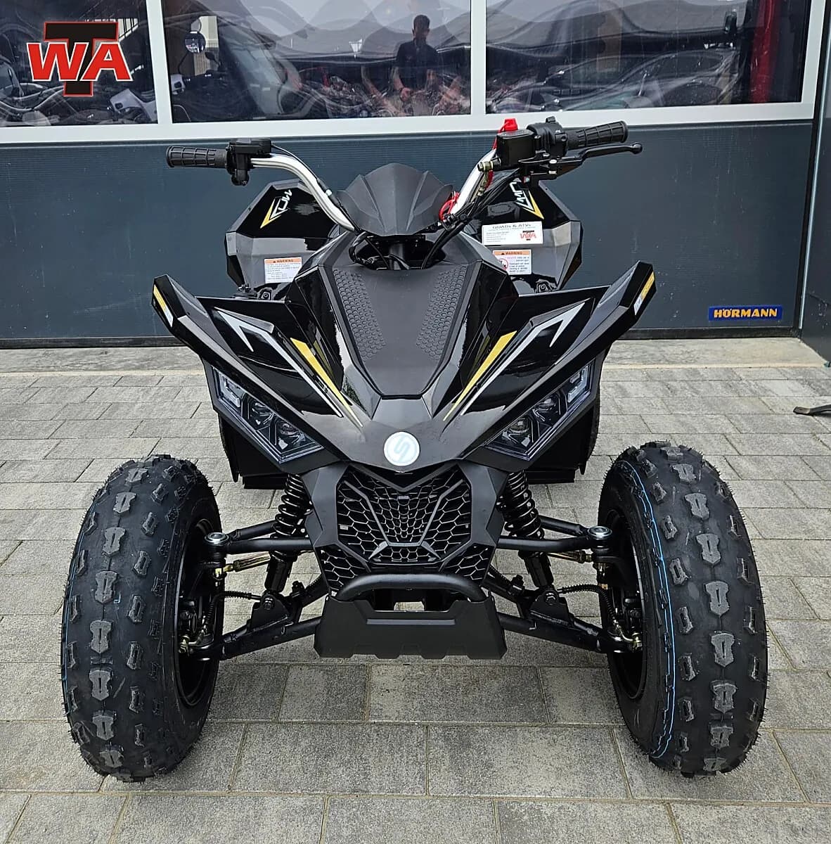 Sportiva Sonstige – € 1.899, 1 km – Bild 1 von 11