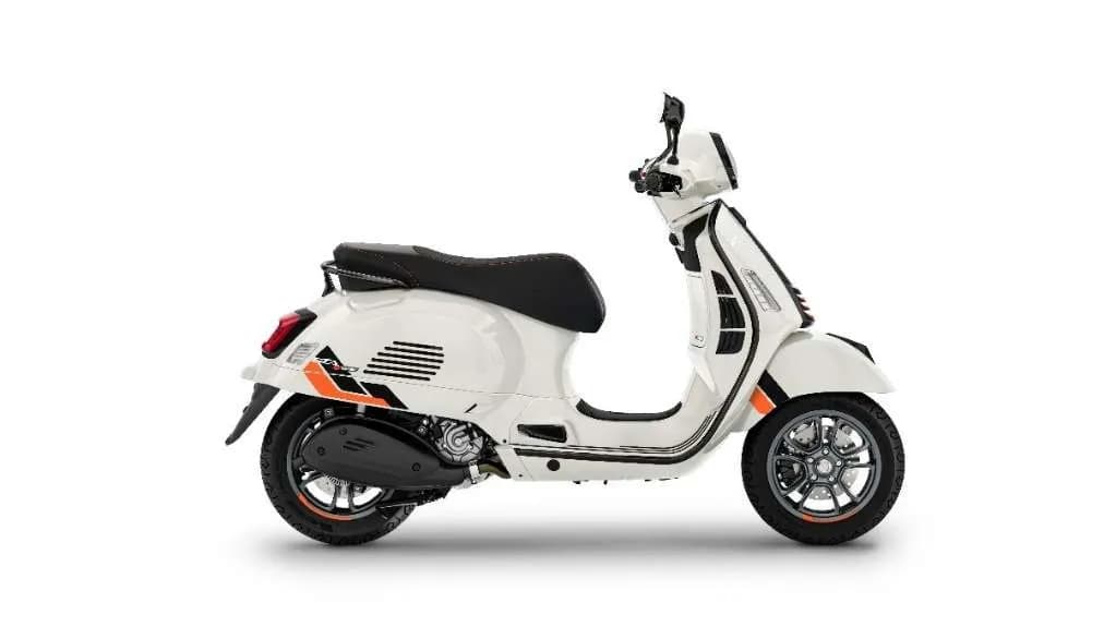 Vespa GTS – € 6.899, 0 km – Bild 1 von 1