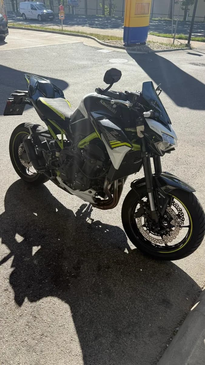Kawasaki Z 2020 – € 7.499, 29 000 km – Bild 1 von 17