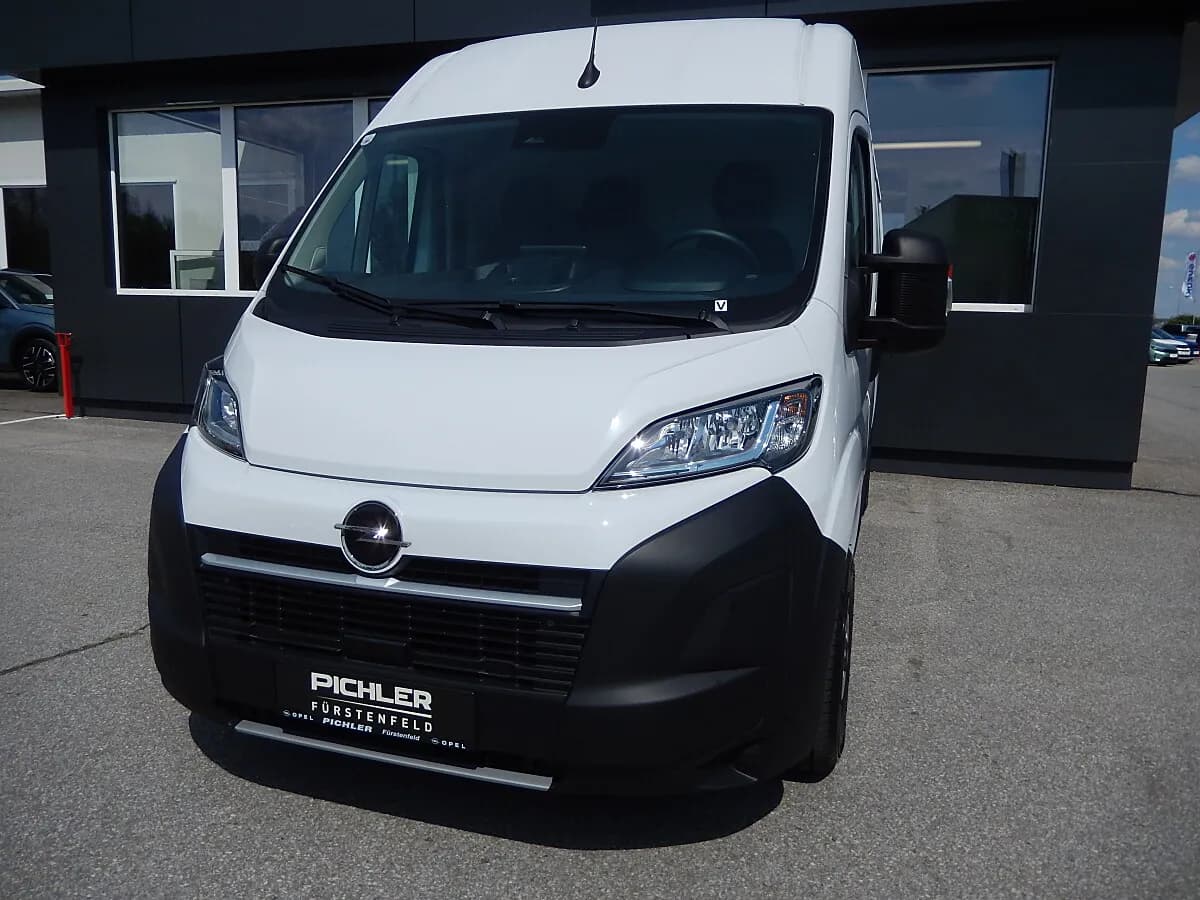 Opel Movano