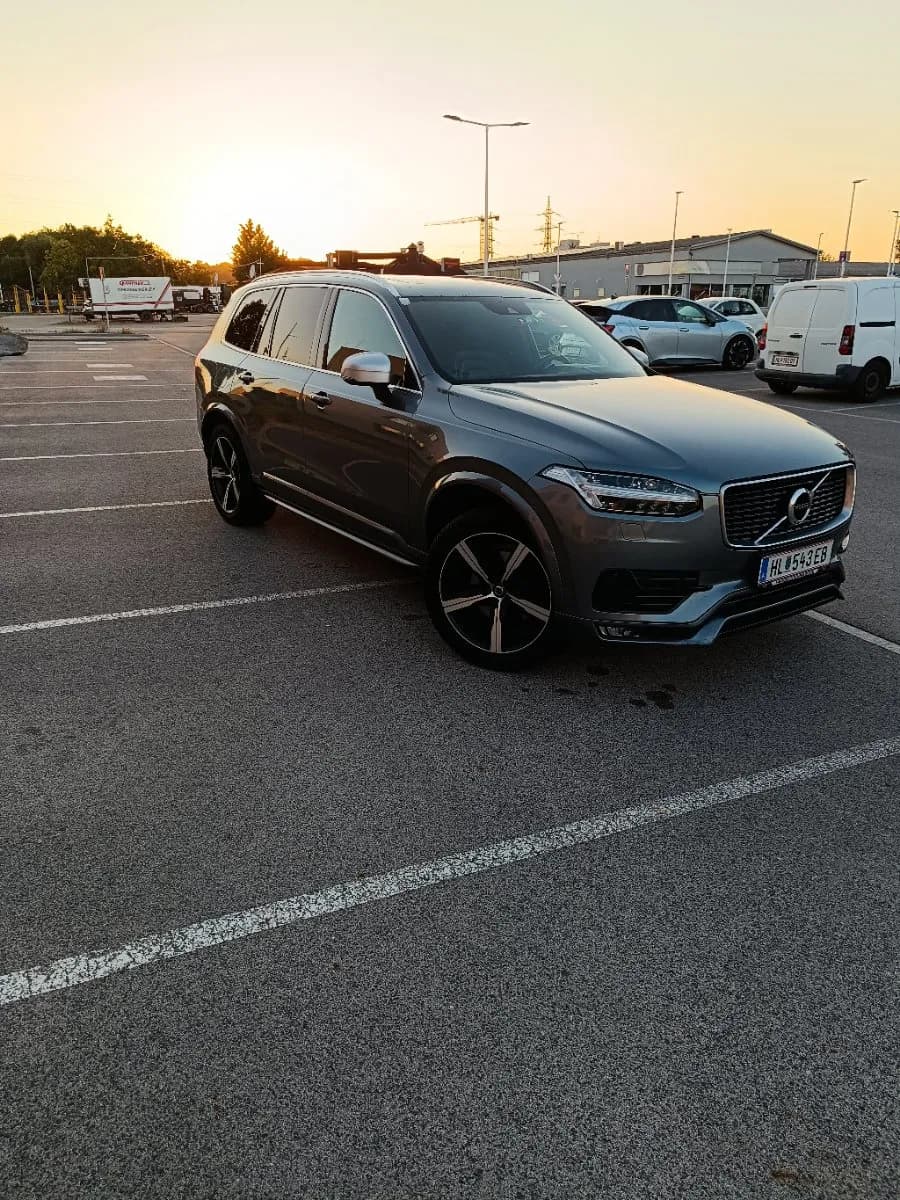 Volvo XC90
