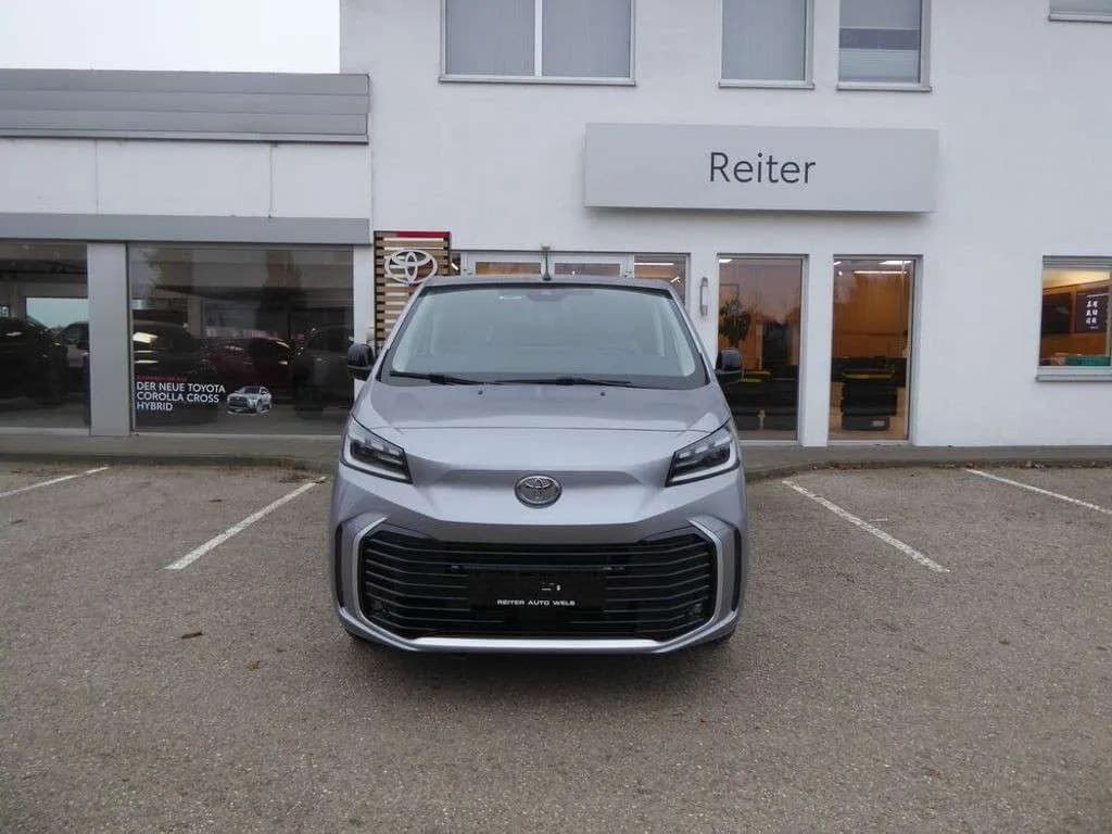 Toyota Proace – € 44.990, 10 km – Bild 1 von 7