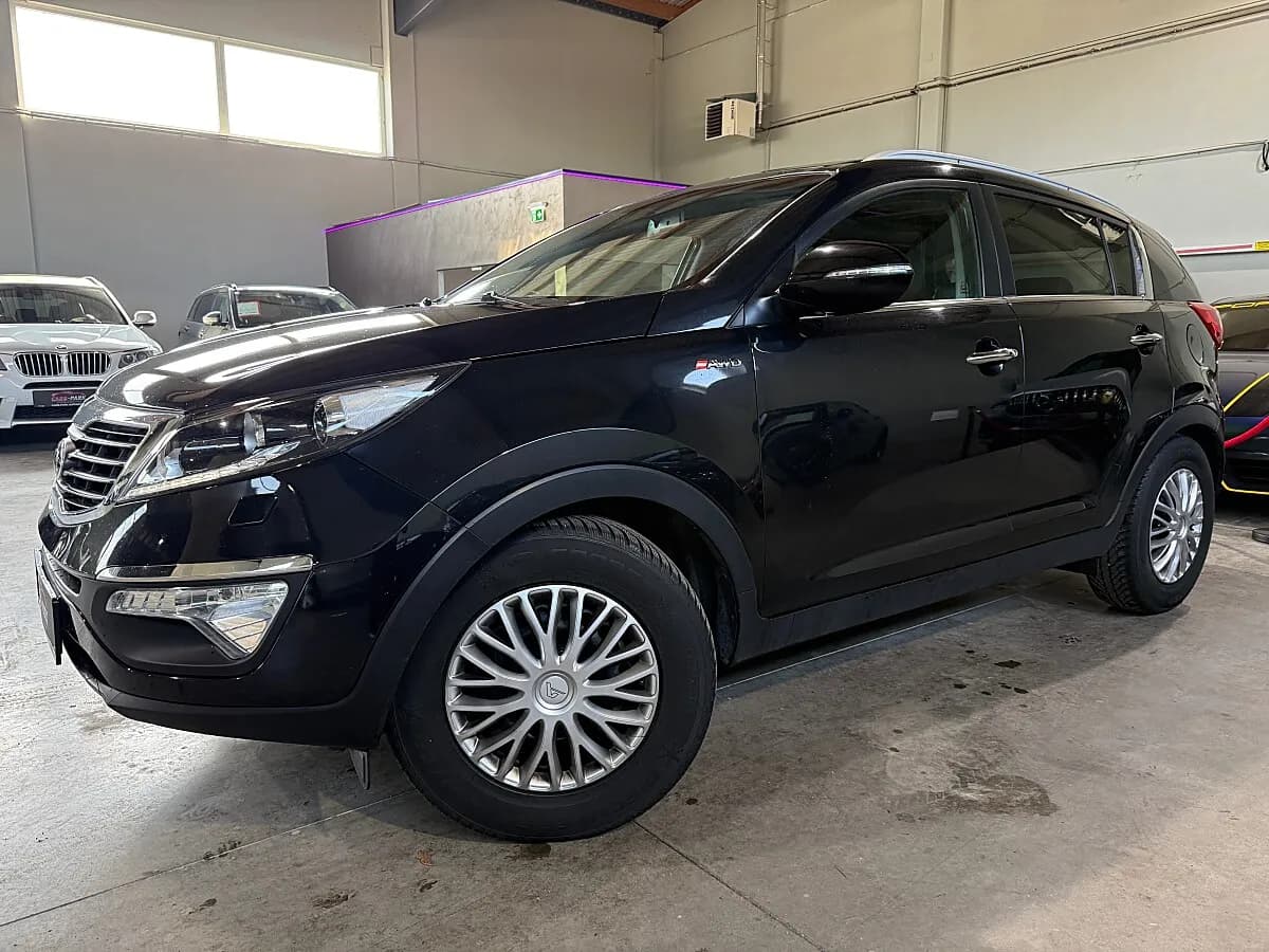 KIA Sportage 2013 – € 12.290, 160 500 km – Bild 1 von 22
