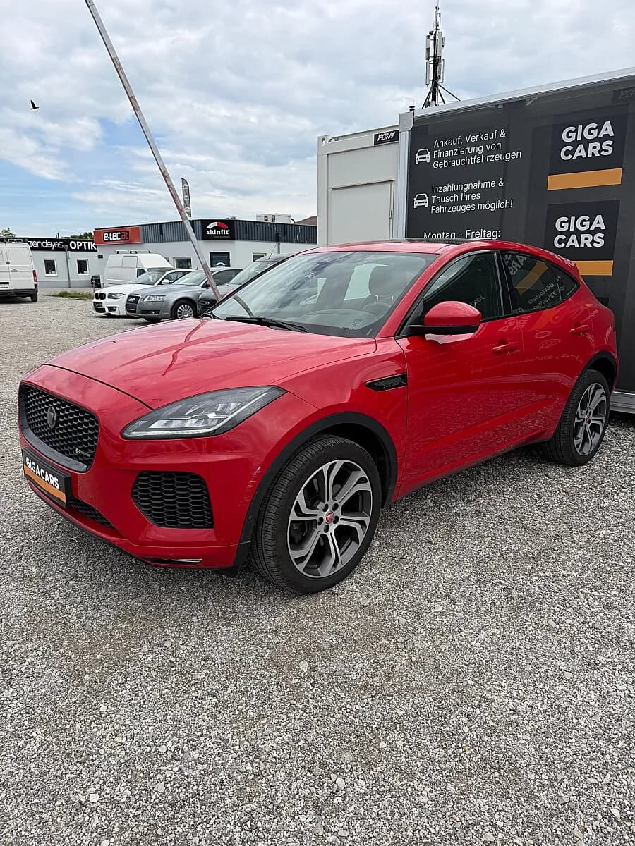 Jaguar E-Pace 2018 – € 14.990, 158 510 km – Bild 1 von 11