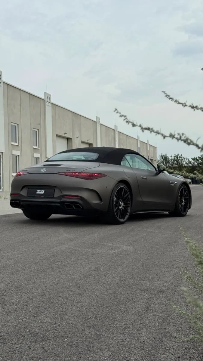 Mercedes-Benz SL-Klasse 2024 – € 179.000, 12 000 km – Bild 1 von 4