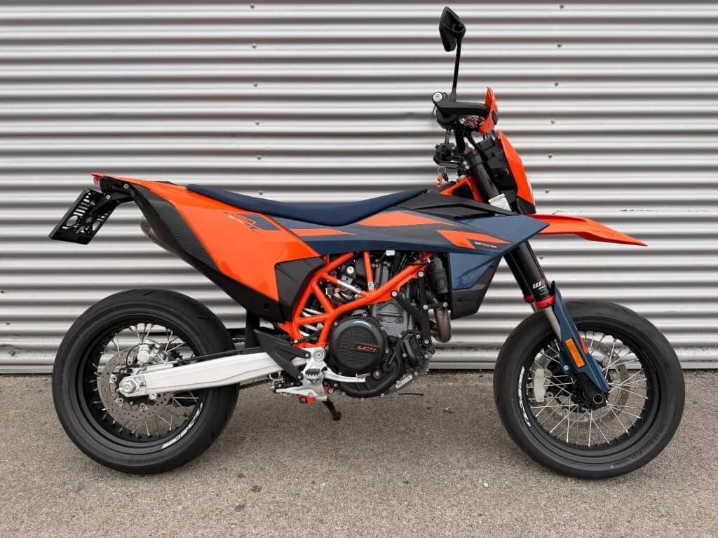 KTM 690