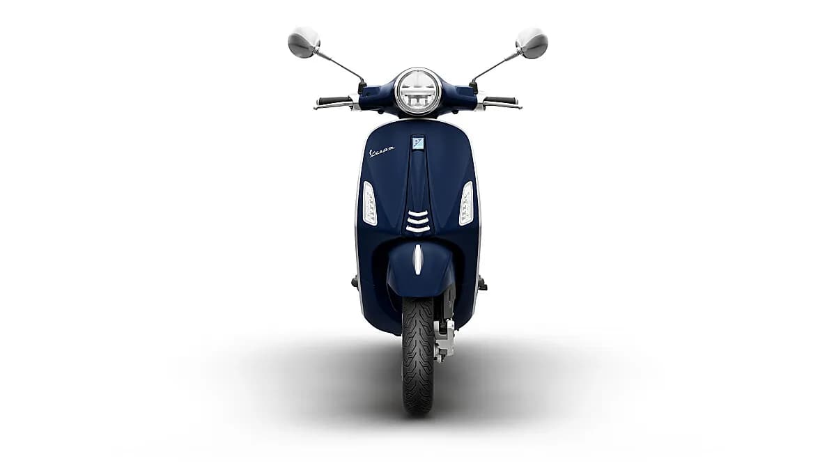 Vespa Primavera – € 4.199, 0 km – Bild 1 von 5