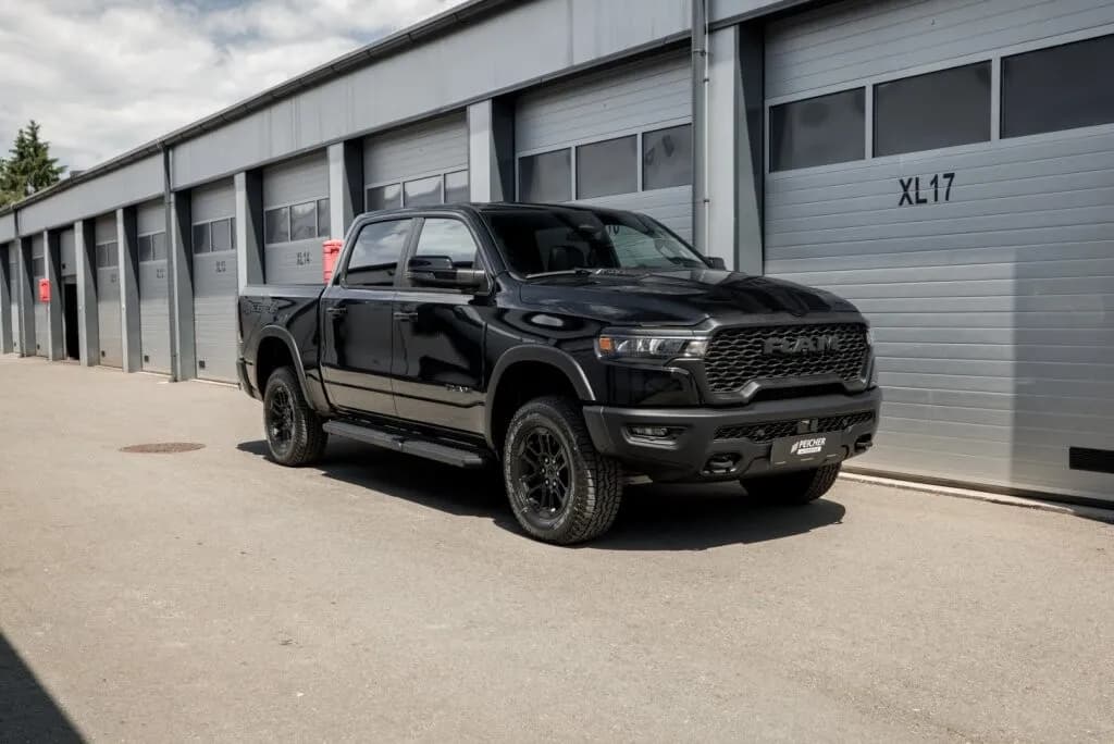 RAM 1500 – € 104.988, 39 km – Bild 1 von 54