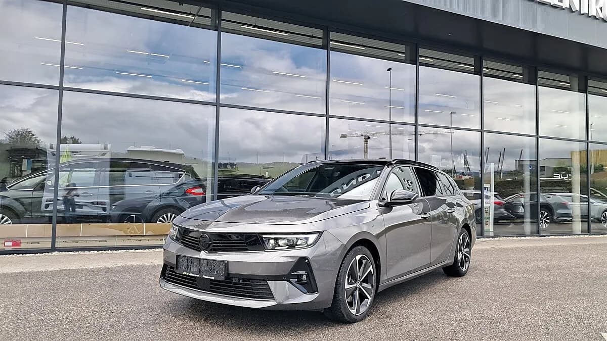 Opel Astra 2025 – € 24.690, 27 544 km – Bild 1 von 36