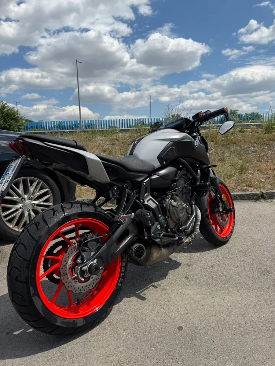 Yamaha MT 2020 – € 6.900, 27 500 km – Bild 1 von 12
