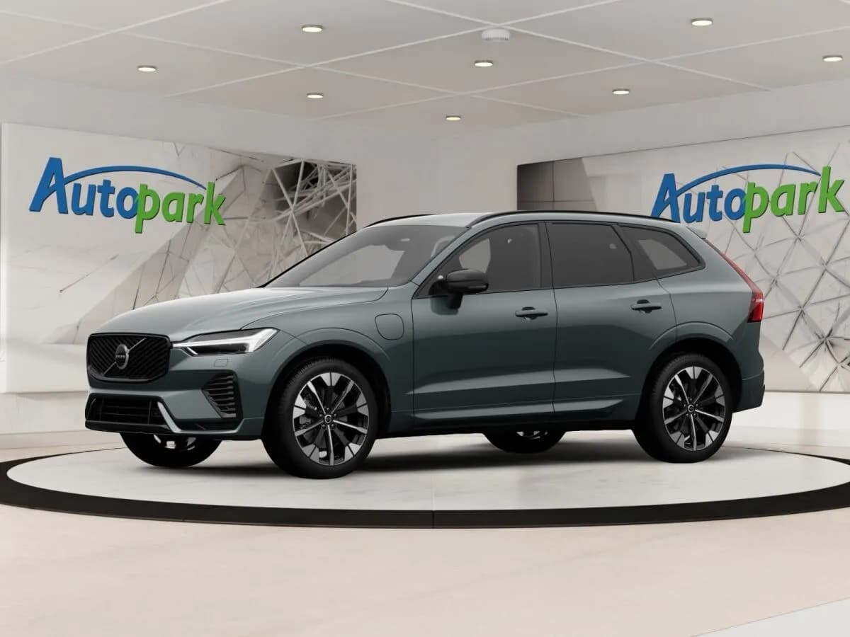 Volvo XC60 – € 62.990, 10 km – Bild 1 von 21