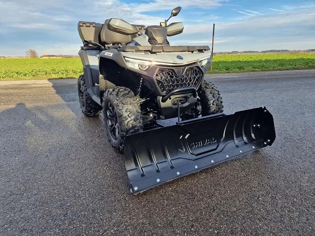 CFMOTO CForce – € 12.390, 0 km – Bild 1 von 4