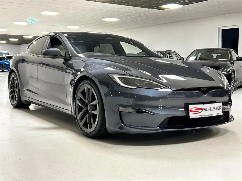 Tesla Model S 2023 – € 66.970, 109 000 km – Bild 1 von 24