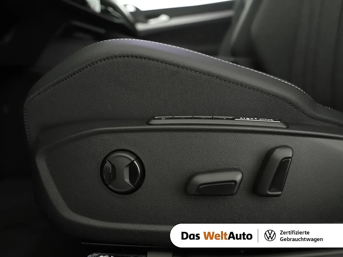 VW Golf 2026 – € 32.800, 5 936 km – Bild 1 von 9