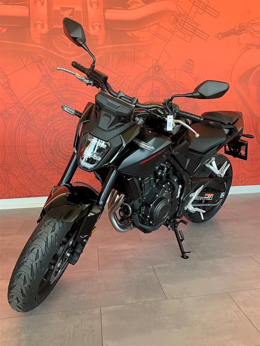 Honda CB – € 7.190, 0 km – Bild 1 von 4