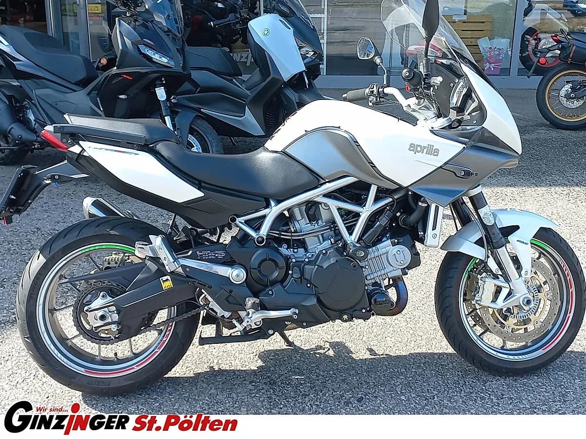Aprilia Mana