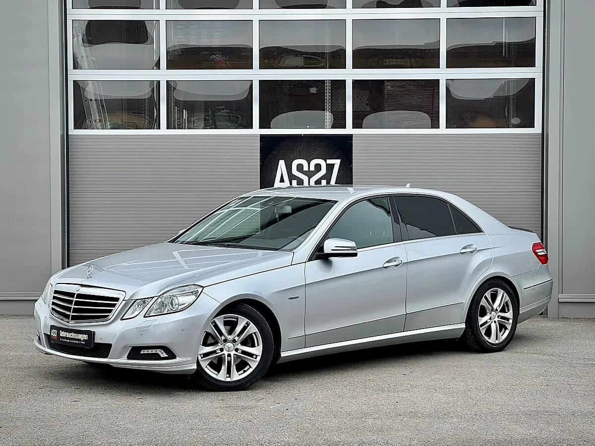 Mercedes-Benz E-Klasse 2012 – € 12.800, 203 200 km – Bild 1 von 24