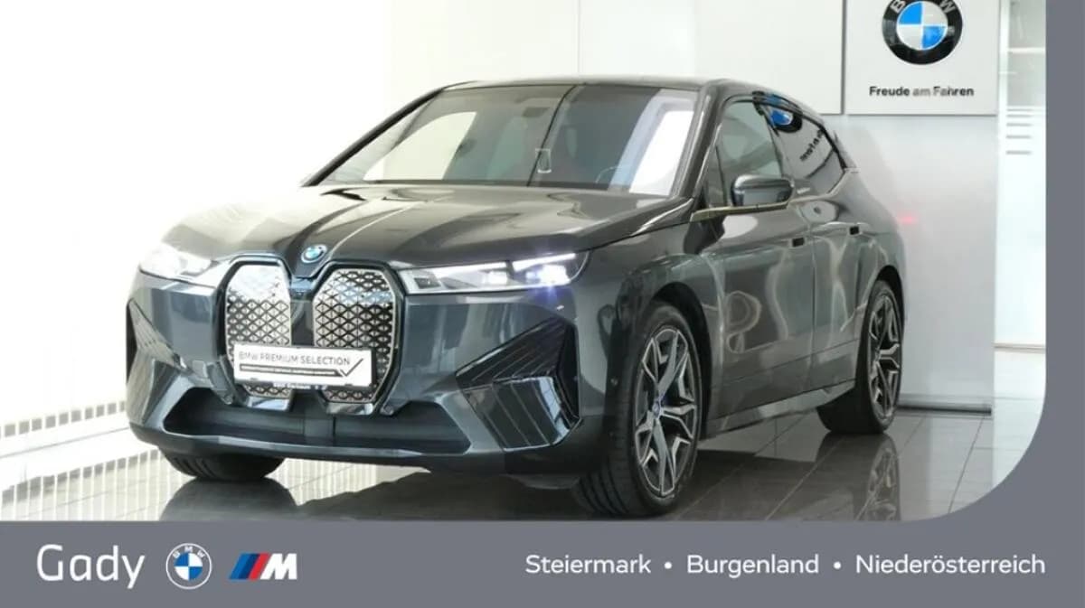 BMW iX
