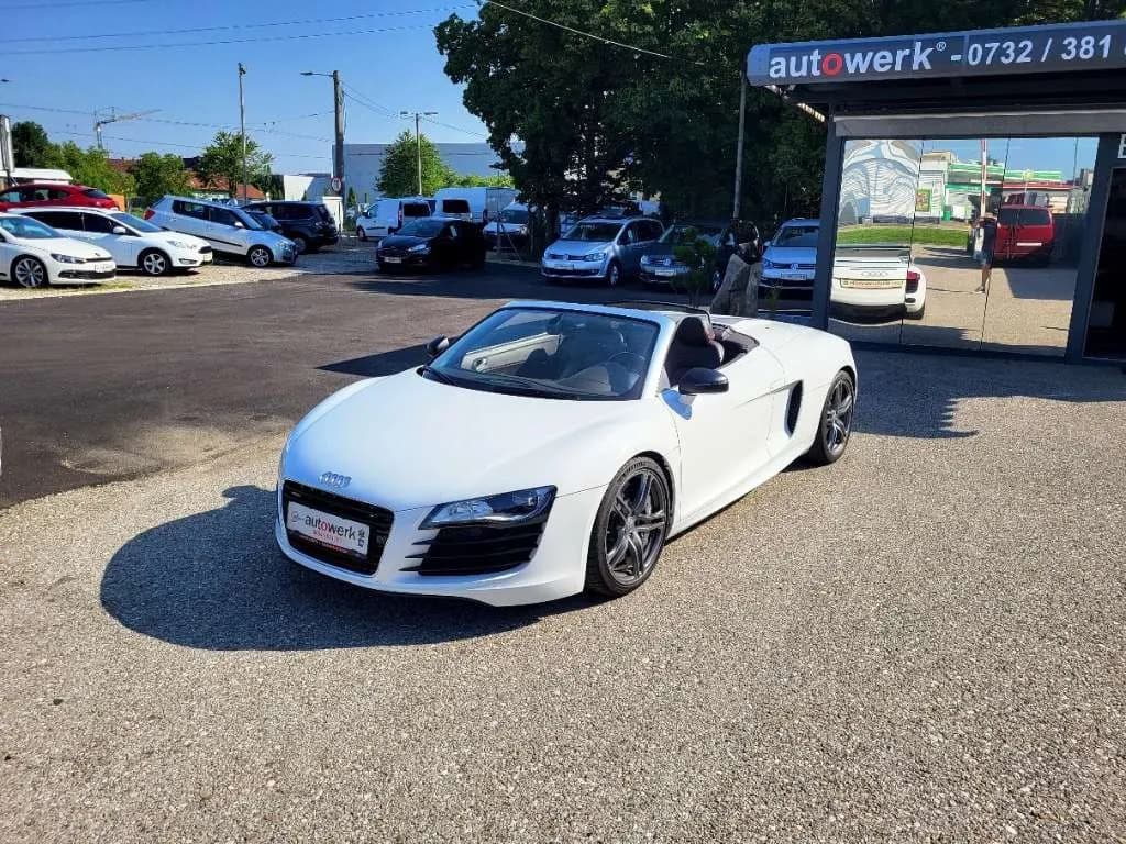 Audi R8