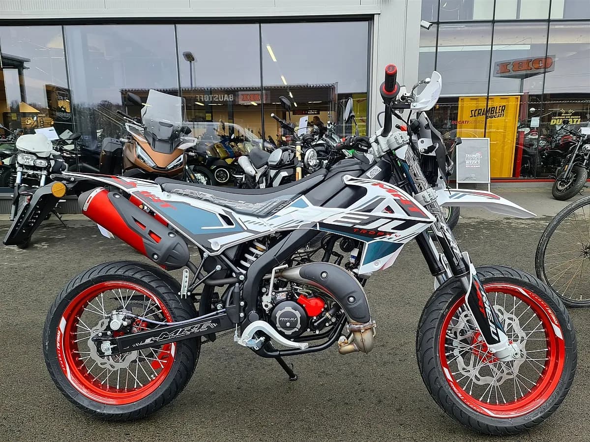 Rieju MRT – € 4.499, 0 km – Bild 1 von 20