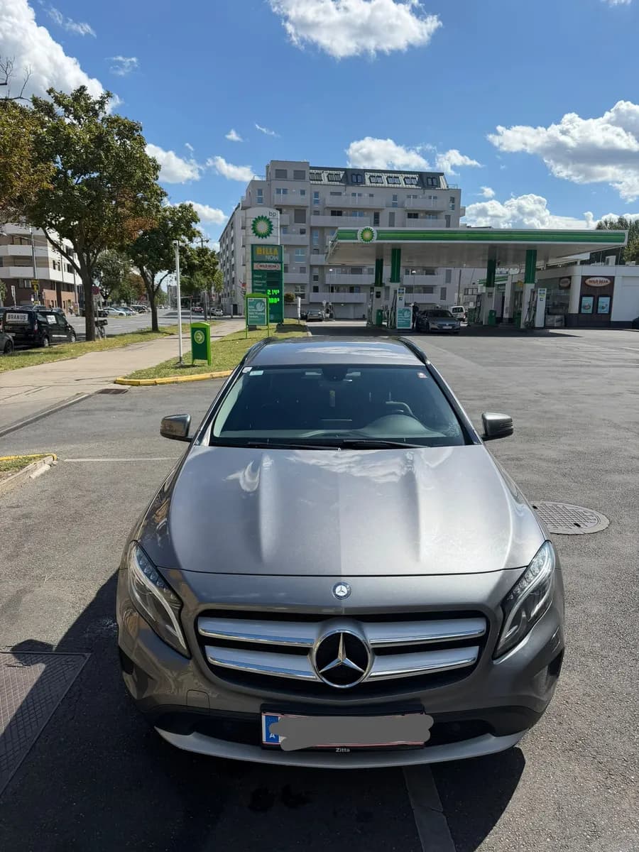 Mercedes-Benz GLA-Klasse 2014 – € 16.500, 139 000 km – Bild 1 von 6