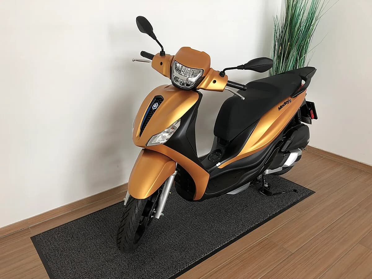 Piaggio Medley – € 4.699, 0 km – Bild 1 von 6