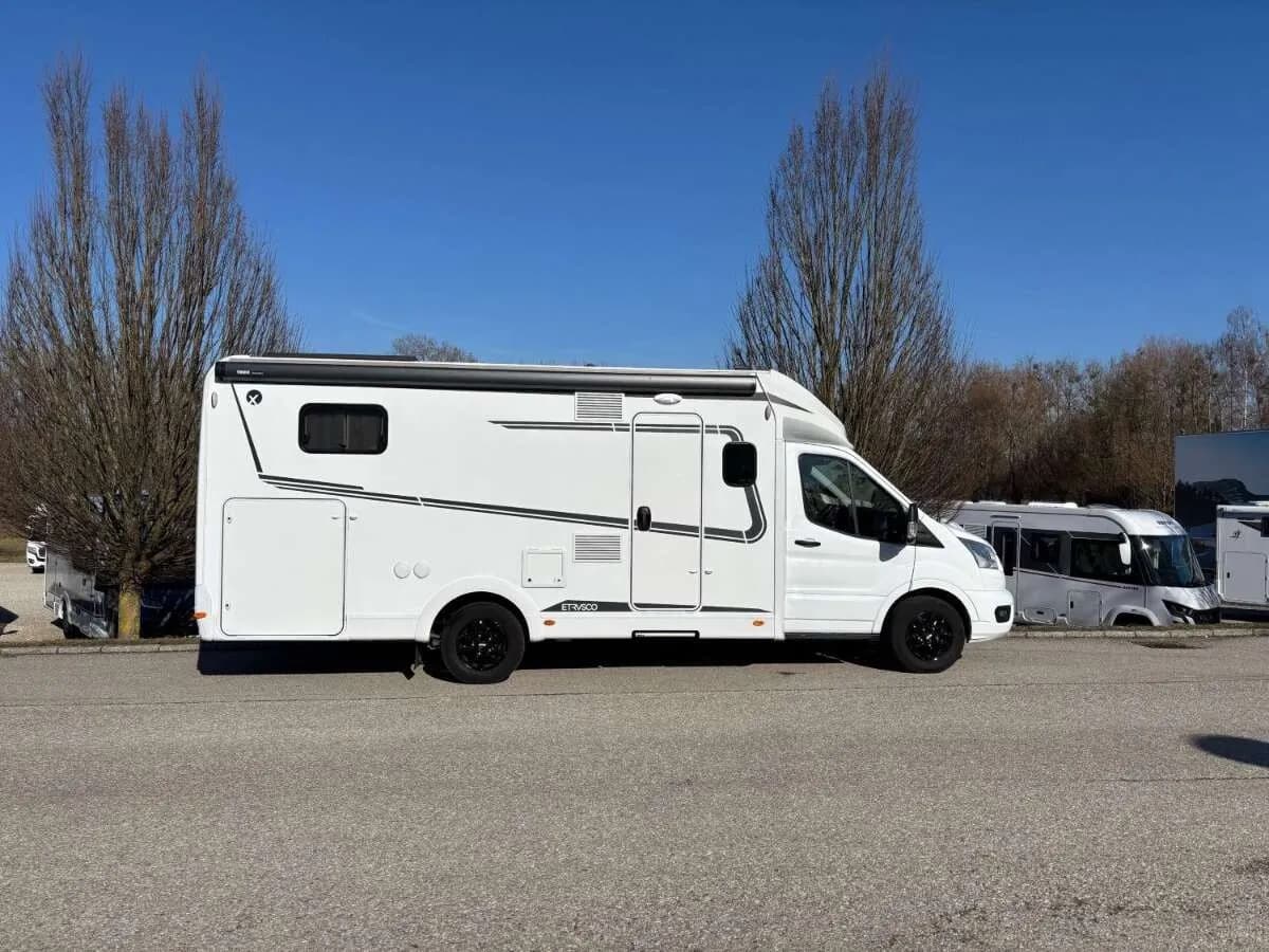 Etrusco T 7.3 SF mit NIVELLIERANLAGE