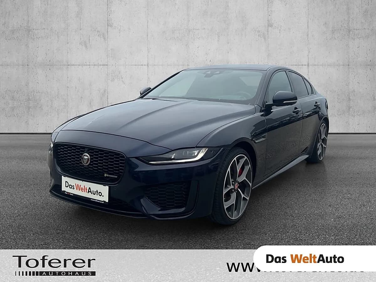 Jaguar XE