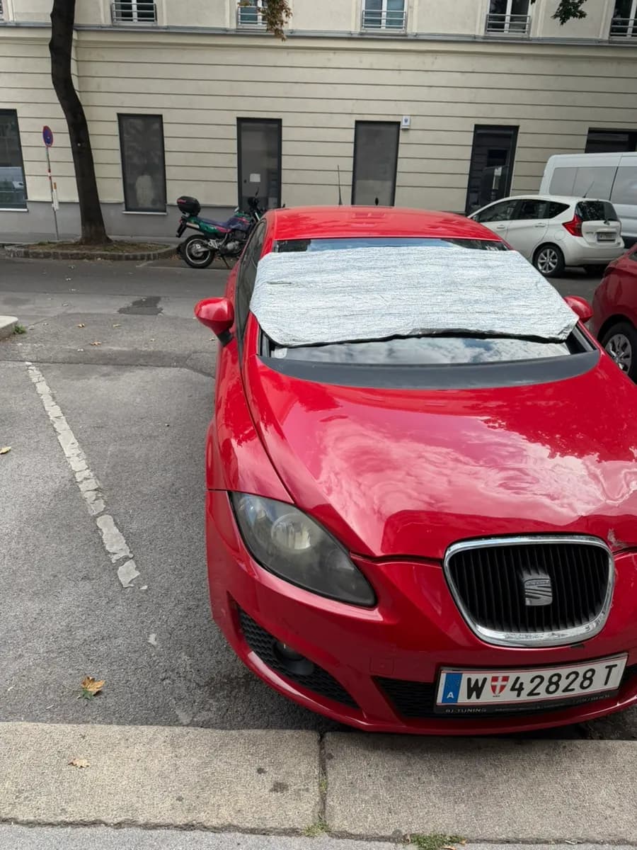 Seat Leon 2010 – € 1.100, 185 000 km – Bild 1 von 9