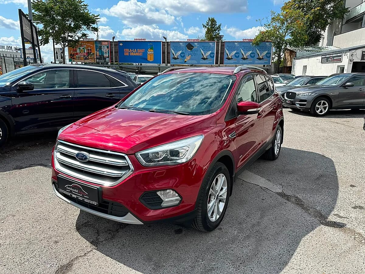 Ford Kuga 2019 – € 9.999, 239 000 km – Bild 1 von 12