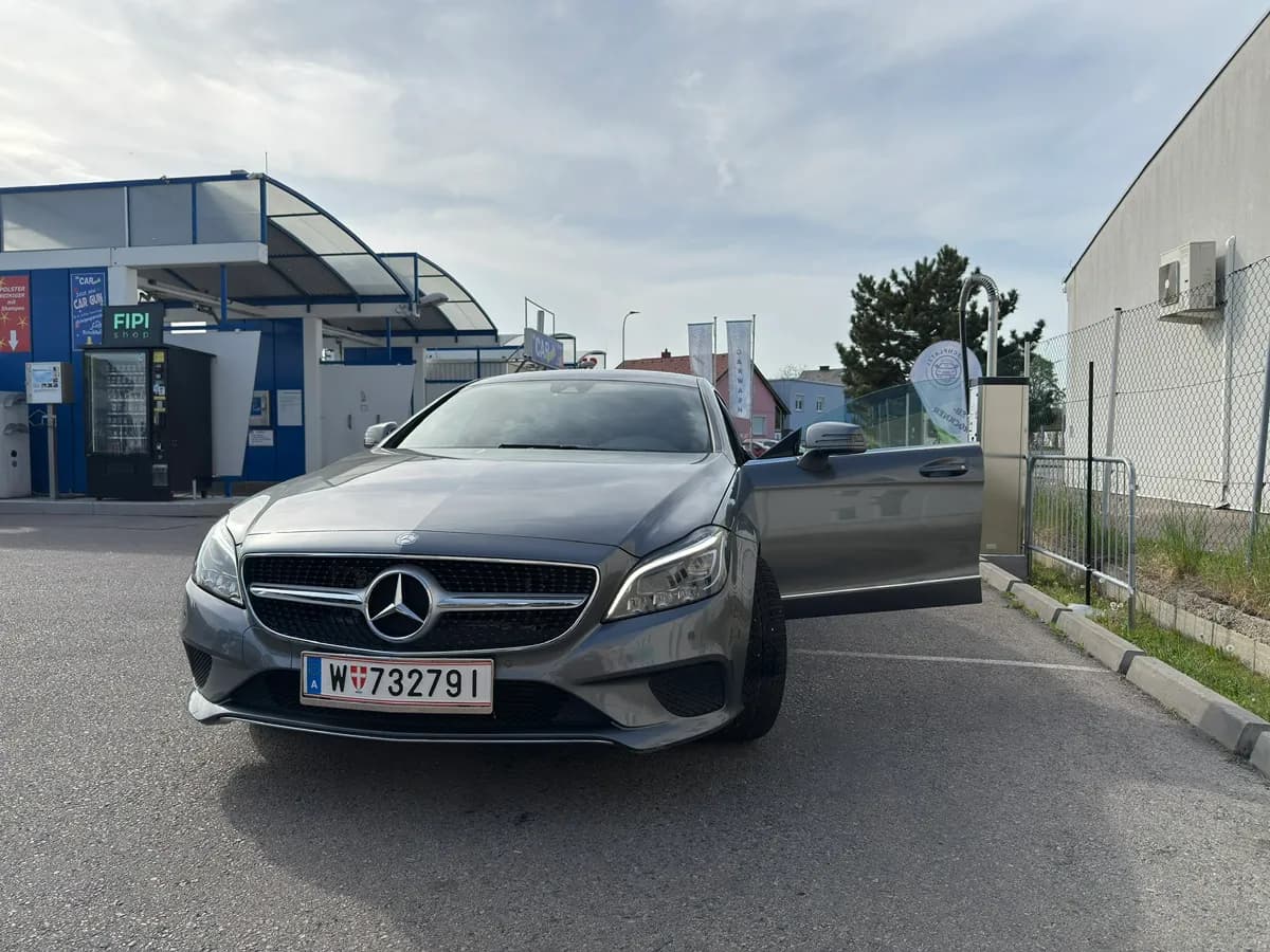 Mercedes-Benz CLS-Klasse 2015 – € 19.800, 125 000 km – Bild 1 von 10