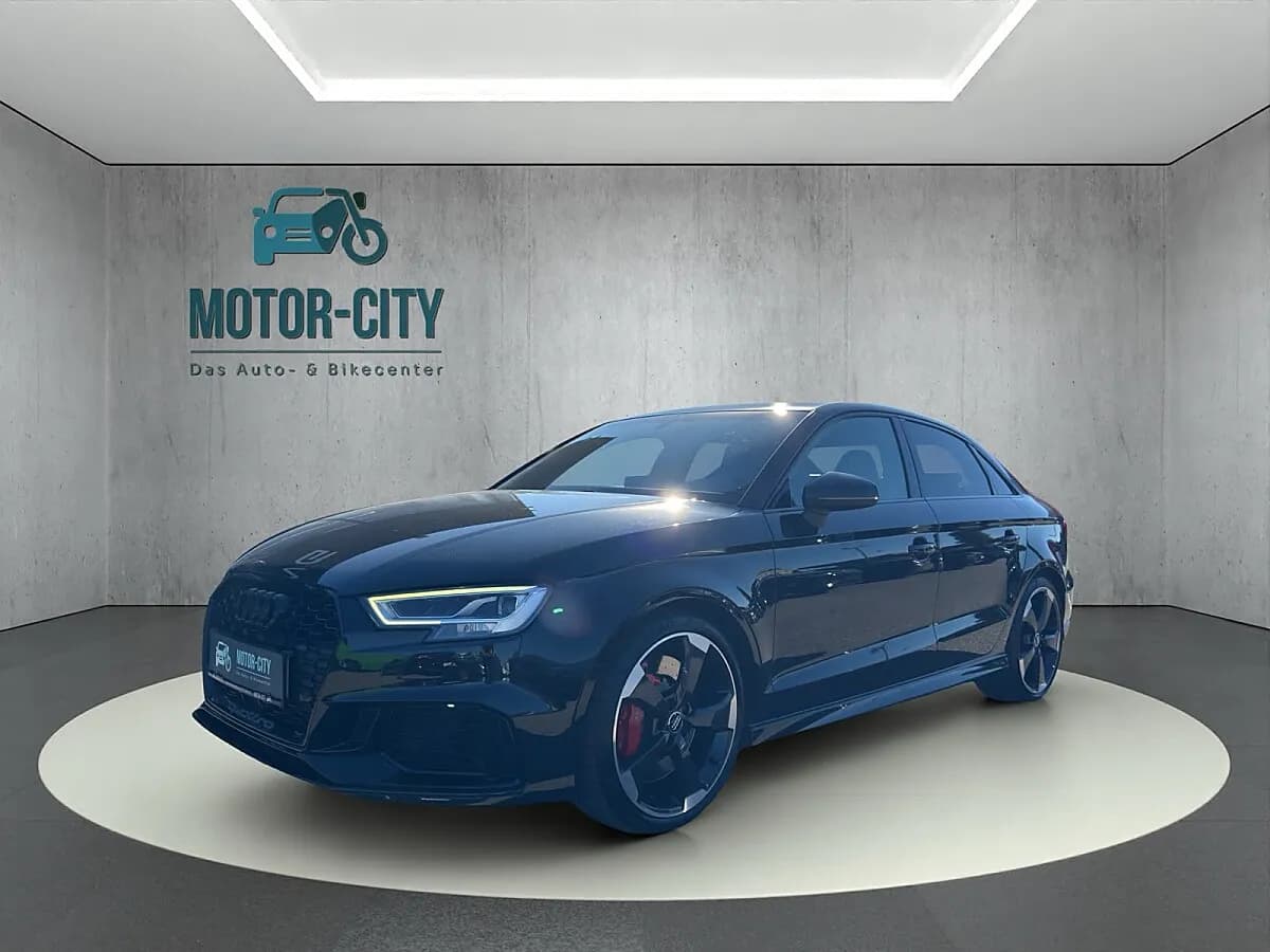 Audi A3 2019 – € 46.990, 60 000 km – Bild 1 von 14