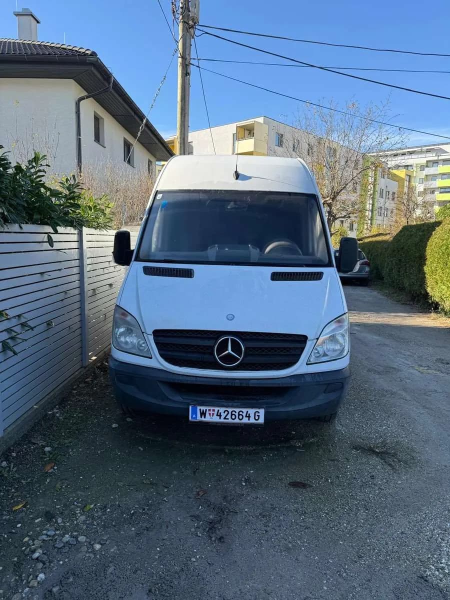 Mercedes-Benz Sprinter