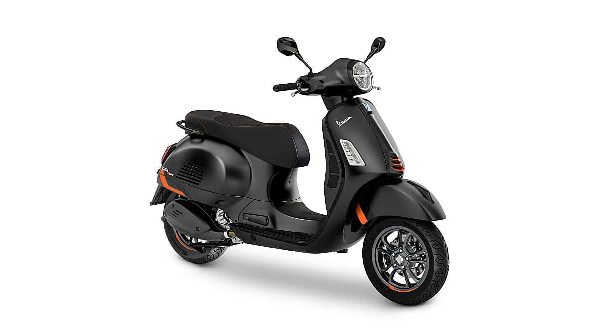 Vespa GTS – € 7.549, 0 km – Bild 1 von 3