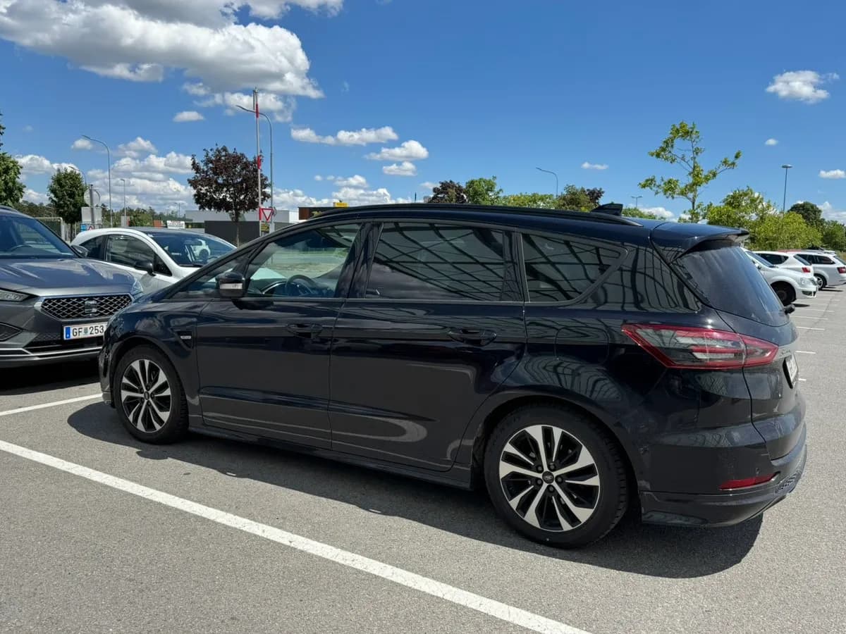 Ford S-MAX