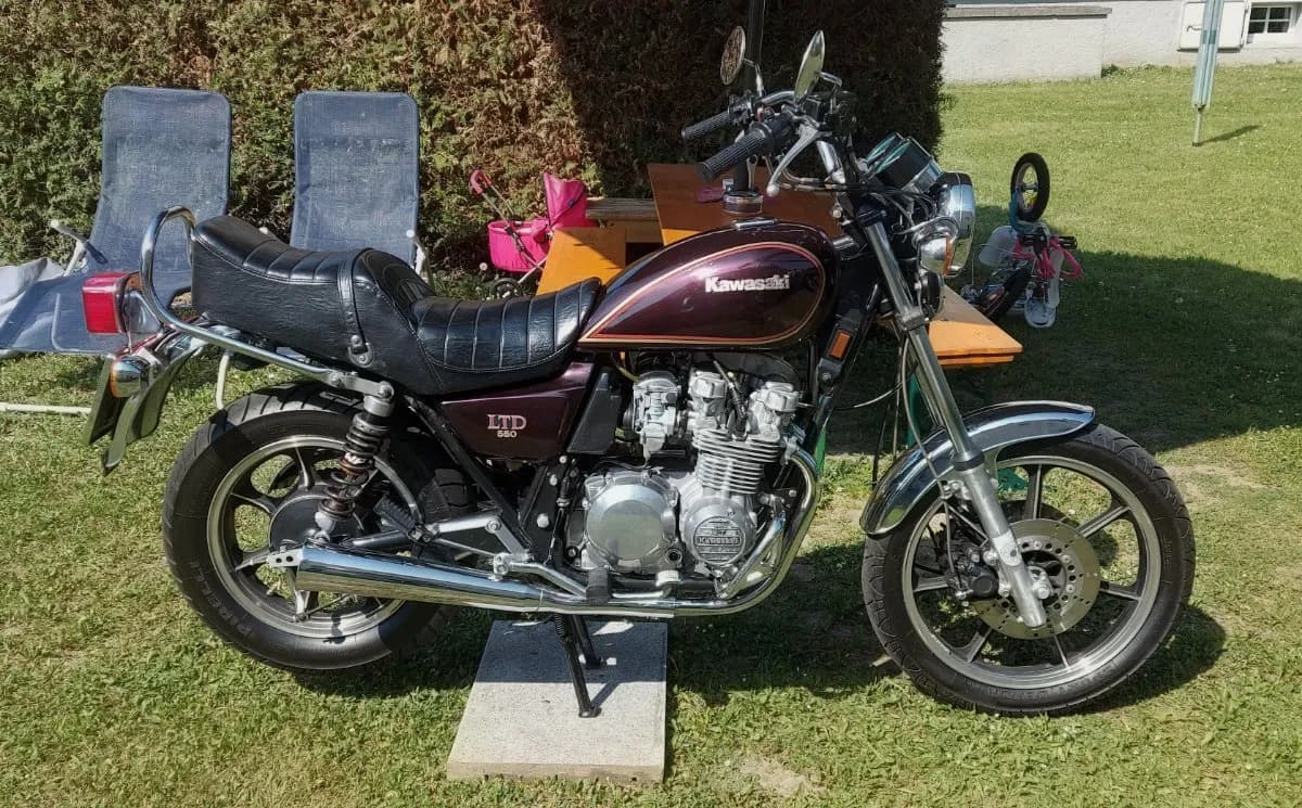Kawasaki Sonstige