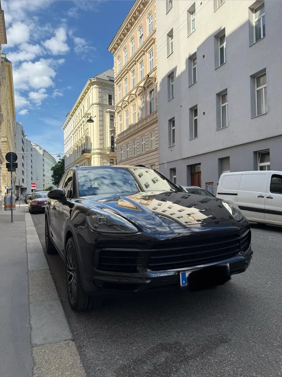 Porsche Cayenne 2019 – € 52.900, 120 000 km – Bild 1 von 6