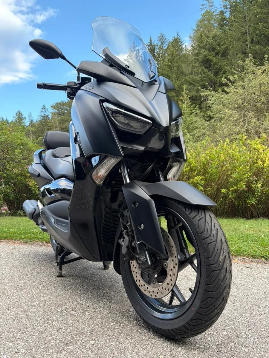 Yamaha X-Max 2019 – € 2.890, 19 779 km – Bild 1 von 10